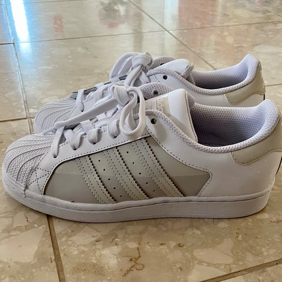 ADIDAS - Originals Superstar Shoes (NEW) - Picture 10 of 10